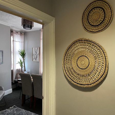 Perfect For Large Groups, Sleeps 15 Close To City Centre 셰필드 외부 사진