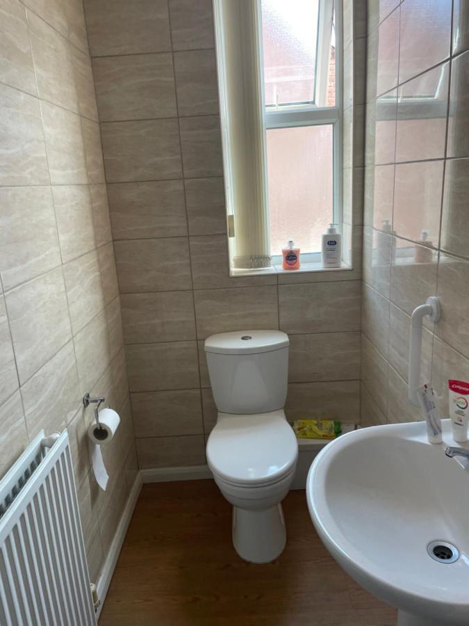 Perfect For Large Groups, Sleeps 15 Close To City Centre 셰필드 외부 사진