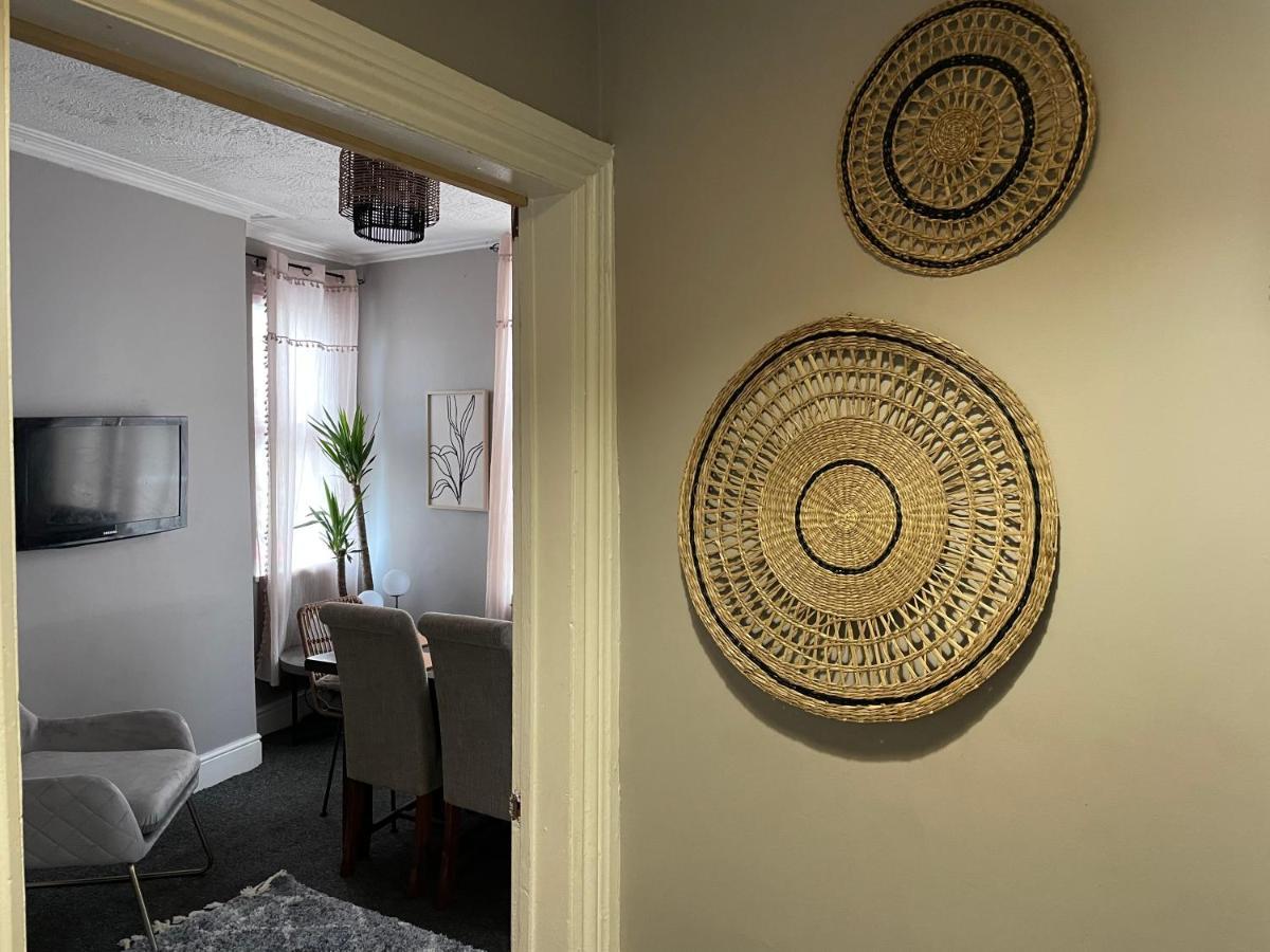 Perfect For Large Groups, Sleeps 15 Close To City Centre 셰필드 외부 사진